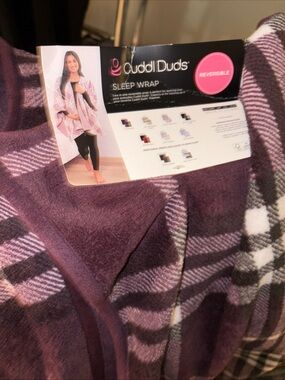 Cuddl Duds Reversible Sleep Wrap - Plum and Pink Plaid